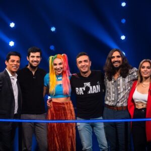 Pedro Tatanka Instagram - Meu people, hoje podem sintonizar na @rtppt às 21:00, para ver a equipa dos músicos no @porquinhomealheirortp 🔥