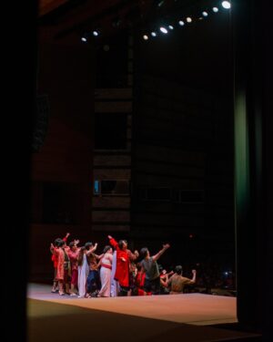 Peemapol Panichtamrong Instagram - Break a leg!!! 🤍😊 “ทัดมาลา” ละครเวทีโรงใหญ่เรื่องแรกของผม ขอบคุณโอกาสที่ดี ความเชื่อมั่น และความเชื่อใจของคนทุกๆฝ่าย พี่ตั๊วผู้กำกับ คุณครูทุกท่าน ทีมงาน และเพื่อนนักแสดงทุกคน ขอบคุณที่ไว้ใจพีคในบทบาทของทัด และให้กำลังใจกันในทุกวันที่เจอ ถึงแม้ว่าบางครั้งจะมีเหนื่อย ท้อ และกลัวทำไม่ได้ แต่ขอบคุณตัวเองที่ไม่ยอมแพ้ และปลดล็อคหลายๆอย่าง ละครเรื่องนี้คงเป็นอีกเรื่องที่จะอยู่ในใจไปตลอด โคตรสนุก โคตรเหนื่อย โคตรมีความสุข ดีใจที่ได้เป็นส่วนหนึ่งในเรื่องนี้พร้อมกับทุกคนนะครับ รวมถึงกำลังใจดีๆของผู้ชมทั้ง 4 รอบทุกคนด้วย ขอบคุณนะครับ 

ยินดีที่ได้สร้างความทรงจำดีๆตลอดเกือบ 2 เดือนกับเพื่อนๆทุกคนนะครับ ขอบคุณที่ละครทัดมาลาเกิดขึ้น มันมีค่ากับพีคมากจริงๆ ทุกคนเก่งมาก พวกเราผ่านมันมาได้! 👊🏻 #ทัดมาลา

BE PROUD OF YOURSELF :)
