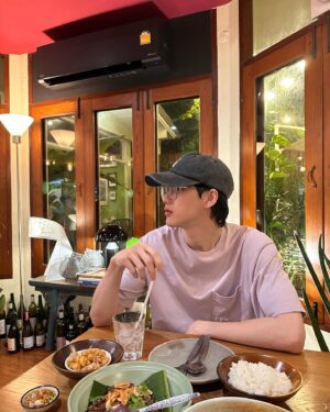 Peerawich Ploynumpol Instagram - หม่ำๆ🍖🍚🥘