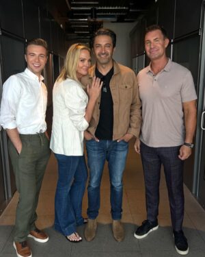 Pej Vahdat Instagram - Officially a Chump! Going on @jljefflewis on @siriusxm #JeffLewisLive #chump