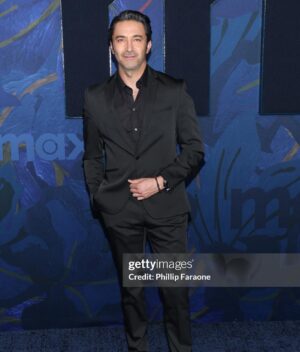 Pej Vahdat Instagram - What an epic night celebrating my brother @arianmoayed and the entire @succession cast and crew! #iranianartists #succession #hbo #hbomax