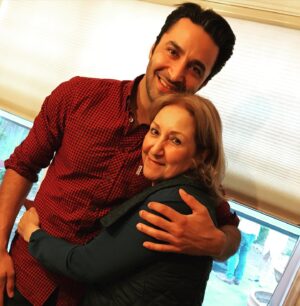 Pej Vahdat Instagram - Happy Mother’s Day to my beautiful mom @vahdatnasrin ! Thank you for always being my number 1 fan and for everything you do for our family. I love you more than words can say. I can’t wait till this craziness is over and I can come and hug you❤️ #happymothersday
