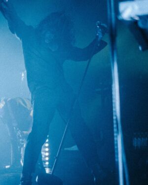 Pete Parkkonen Instagram - Musa tuntuu🖤

Tällä viikolla:
17.11. perjantai Aulanko Areena // Hämeenlinna 
18.11. lauantai @patoklubi // Kouvola 

📸 @pultsiphoto