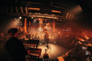 Pete Parkkonen Instagram - Tonight Rauma Domino

🔥🔥🔥🔥🔥🔥🔥

Kiitos @korundihouse @hulluporolevi @ravintolapiste 

Puvut:
@turo1938 @merimilash 

📸 @nikisoukkio