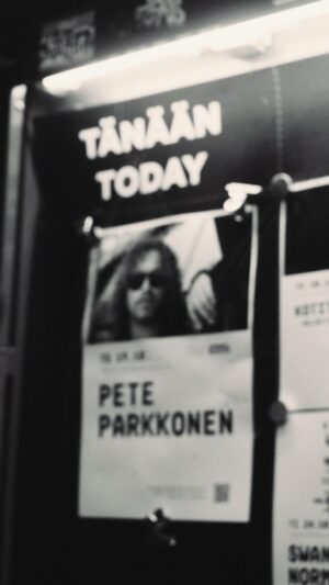 Pete Parkkonen Instagram - 🖤

🎞️ @mikkokuoppasalmi