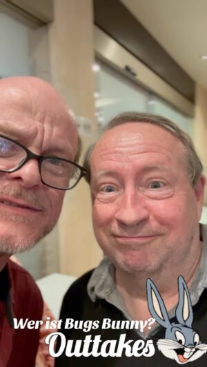 Peter Flechtner Instagram - OUTTAKES: Wer spricht Bugs Bunny? #synchronsprecher #peterflechtner #svenplate #giulianajakobeit #reinerschöne
