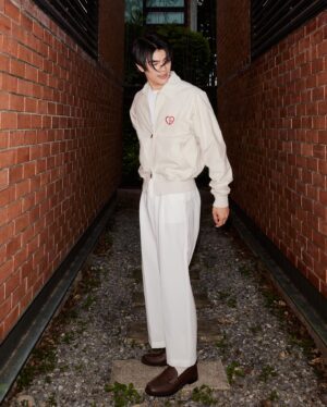 Phakphum Romsaithong Instagram - ,,, ❤️⚡️ @Dior ,,,

.
.
#Dior
#DiorMenFall