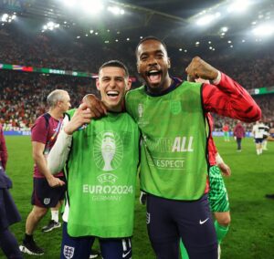 Phil Foden Instagram - One more to go 🫡 Fans were class! Bring on Sunday 💪🏻🏴󠁧󠁢󠁥󠁮󠁧󠁿