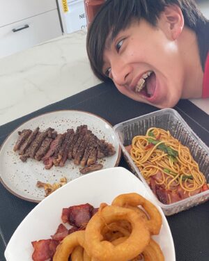 Phisith Nimit Samanjit Instagram - พ่อครัวตัวจิง👨🏻‍🍳