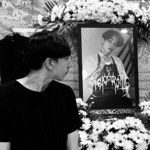 Phisith Nimit Samanjit Instagram - เดี๋ยวเราคง ได้พบกันเเน่เเฝด
@6sinxarchy 🤍🖤