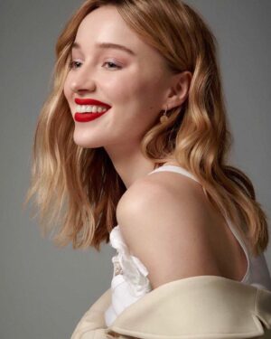 Phoebe Dynevor Instagram - Thank YOU @youmagazine link in bio ❤️