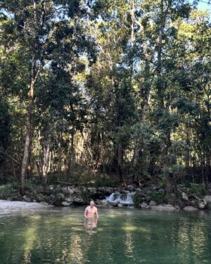 Phoebe Dynevor Instagram - Found Nemo! We had such a magical experience staying at @silkyoakslodge in the oldest rainforest in the world. The flippin’ lungs of the earth! And we got to snorkel the Great Barrier Reef. Living the Aussie dream 🐨
