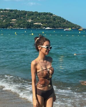 Pichsinee Veerasuthima Instagram - 🏝️