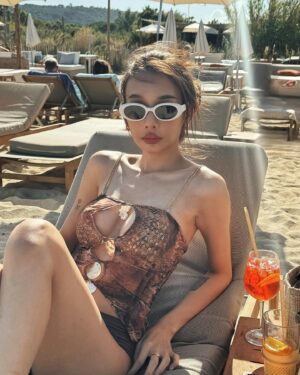 Pichsinee Veerasuthima Instagram - 🏝️