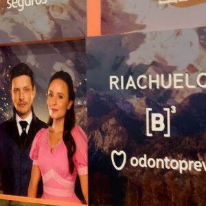 Pierre Baitelli Instagram - TBT da nossa estréia @novicarebeldebr ⛰️
Obrigado @mazzinistore 👔