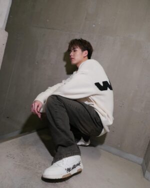 Ping Krittanun Aunchananun Instagram - 🤍 @off____white #OffWhite #OffWhiteBangkok #OffWhiteCommunity
