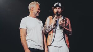 Pinguini Tattici Nucleari Instagram - Milano 5, in ordine: 
1-Mio padre che per la prima volta sale sul palco e annuncia una canzone (Scatole). 
2-Elio che rompe il muro del suono.
3-Quattro pirla che saltano lì davanti.
4-Un mondo che canta insieme a noi.
5-Matt che rischia di ustionarsi per l’ennesima volta.
6-Io “catturato” dallo schermo in Zen. 
7- @befyfra che sale sul palco a tatuarsi Hold On.
8-Tutta la crew sul palco in ricordo di Gaetano, a cui oggi vanno tutti i nostri pensieri. È stato un momento indescrivibile, grazie a chi c’era e l’ha condiviso con noi.  Ogni tanto fa bene condividere anche il dolore.