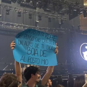 Pinguini Tattici Nucleari Instagram - Grazie per ieri sera Livorno, ci vediamo stasera 😇