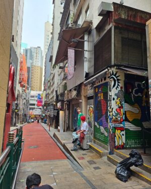 Pisitpon Ekpongpisit Instagram - Hong Kong dump ep.1
