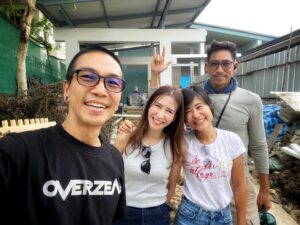 Piyathida Mittiraroch Instagram - ขอบคุณป๊อกกับพี่ตั๊กนะคะที่มาเที่ยวบ้านคิวกับก้องนะคะ เดินก็ลำบาก ฝุ่นก็เยอะ  เลอะเทอะมากมาย🥺

แต่ในฐานะที่เราเป็นเพื่อนกันมานาน🥰
พร้อมแชร์ทุกประสบการณ์ตรงจ๊ะ  จะได้ไม่เจ็บเหมือนเรา555

#คบเด็กสร้างบ้าน❤️🏡❤️