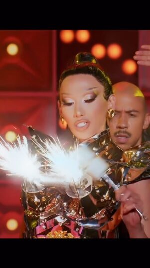 Plastique Tiara Instagram - Talent ⚡️✨🧨
•
Look @nonoslingerie @vee.monique 
Mix @cherie_lily @richieberetta 
Special thanks to Tom Talmon for recreating this iconic Sparkler Bra for me 💛