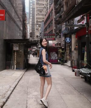 Ployshompoo Supasap Instagram - Jan in jeans :—p ~•
