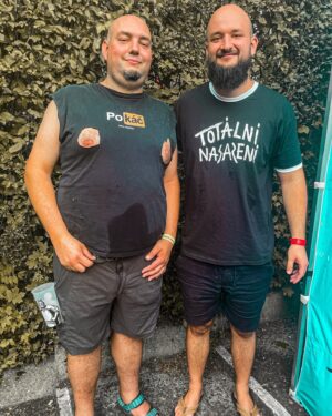 Pokáč Instagram - najdi 5 rozdilu 🥸