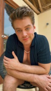 Actor Polo Morín HD Instagram Photos and Wallpapers June 2024
