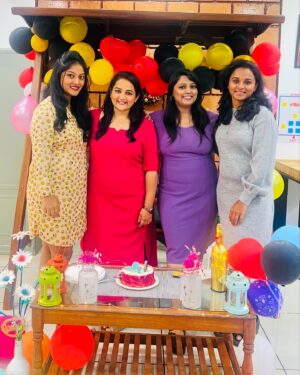 Pooja Murthy Instagram - 🫶🏽 Friends are the family we choose, and I am really greatful for mine 🥰 We laugh together, cry together, make memories together that last forever ❤️ @chitra_dev_palani @malavika_manoharan05 @arpitha.__.srinivas Thank u girls for making dis birthday a memorable one 🥰

#latepost #birthdaygirl #birthdaycelebrations #friendshipgoals #friendslikefamily #love #memories #forever #togeatherforever #simpleandcute #celebration