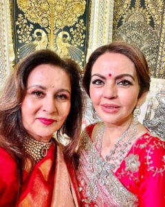 Actress Poonam Dhillon HD Instagram Photos and Wallpapers August 2024