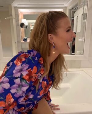 Poppy Montgomery Instagram - 💭
