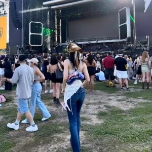 Porima Cheng Instagram - Who can not love Doja cat? Big fan now🖤