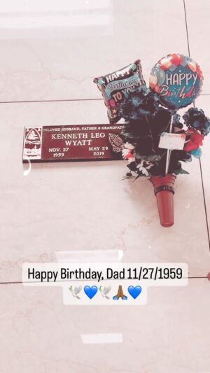 Porscha Coleman Instagram - Happy Birthday, Dad 🕊️💙 #64

11/27/1959 - 5/29/2019 🕊️🙏🏾💙🕊️

#GoneNeverForgotten #MyPops #HappyBirthday
#HappyBirthdayToYou #SagitariusSeason #FYP #ForYou #reelsviralシ #reelsfbシ #foryoupage #ig #igdaily #rip #restinpeace #restinpower #daughter #father #happybirthday #happyheavenlybirthday #sagittarius