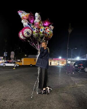 Portia Doubleday Instagram - 🎈