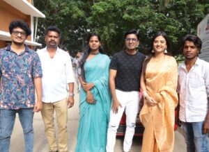 Prajin Padmanabhan Instagram - Here's the spectacular moments from #RaanjhaMotionPoster launch at VelTech University ✨😊

🔗 https://youtu.be/MTtwi4rrQSQ

#Raanjha A @icvkumar & @skpoffl production 

@prajinpadmanabhan @ivanavarun #KSambasivam @thirukumaranentertainment @phathmen @kanna.aishwarya_official @adhiran.actor @priyankaselvi_ @hari_sr_ @kishore_rama @ignatiousaswin @sasikumarartdirector @ra.mkumar8057 @ramkechidambaram @kirprasad @srimusiqoffl @onlynikil @digitallynow