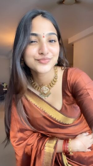 Pranavi Manukonda Instagram - This Had been on my mind since a very long 

#traditional #love #instagood #instareels #reels #festival #saree