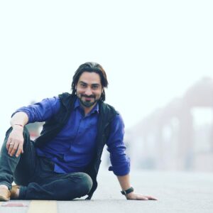 Praneet Bhatt Instagram - Lucknow assembly