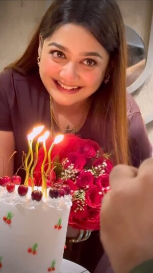Pratyusha Paul Instagram - Isha’s Day..🎂🥂🍒(28.07.2024) #birthday
.
.
.
.
.
.
.
.
.
.
.
.
 #cake #candles #foryou #explore #happybirthday #smile #instagram