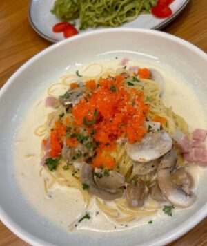 Preeyaphat Lawsuwansiri Instagram - 🍝🎀🥙🍜