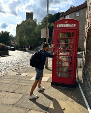 Priscila Faz Instagram - No podía faltar el álbum de tío de Edimburgo 🏴󠁧󠁢󠁳󠁣󠁴󠁿