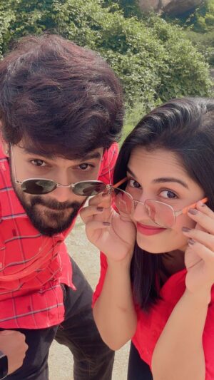 Priyanka M Jain Instagram - Our new HEART BEATTTTT♥️🧿
@shivakumar_marihal 🧿

.

.

.

.

.

#priyankamjain #shivakumar #priyankajain #priyanka #shiv #shivakumarmarihal #trend #trending #trendingreels #trendingnow #reelsinstagram #reels #reelsvideo #reelsindia #insta #instagram #instareels #prishiv #shivpriya #neverendingtales #love #mass