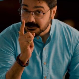 Prosenjit Chatterjee Instagram - সর্ষের তেল বাঙালির গর্ব।খাঁটি সর্ষের তেলের পরিচয় হলো তার ঝাঁঝ। ইমামী হেলদি অ্যান্ড টেস্টি কাচ্চি ঘানি সর্ষের তেল প্রথম বার এক অভিনব পরিবর্তন এনেছে। এখন প্রত্যেকটা প্যাকেটের গায়ে লেখা থাকবে সর্ষের তেলের ঝাঁঝের মাত্রা। তাহলে ঝাঁঝের মাত্রা দেখুন, তারপর সর্ষের তেল কিনুন!

#JhanjhHaiTohSwadHai #KachchiGhaniMustardOil #AsliJhanjh #Jhanjh #MustardOil #CookingOil #SuperstarPrasenjit #WestBengal