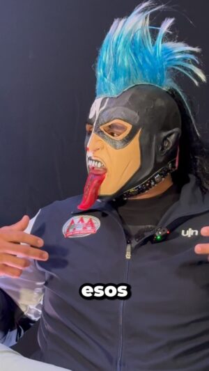 Psycho Clown Instagram - Venir de una de las Dinastías más grandes de la Lucha Libre. #PsychoClown 🤘🏼🤡