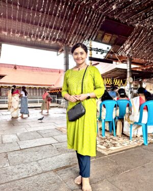 Punnagai Poo Gheetha Instagram - A glimpse of serenity: India’s sacred temples.