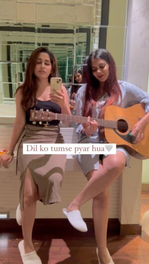 Purneima Day Instagram - Random jammings are fun🤍
.
.
.
.
.
.
.
.
.
.
#happybirthday #coversong #guitarcover #girlsparty #girlsdayout #happyday #spreadlove #positivevibes #viral #trending #trendingsong #instagood #meta #taj