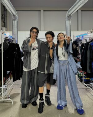 Queen Wei Instagram - — GQ Style Fest 2024 —

我手機裡僅有的幾張珍貴合照（哈）。

-

感謝邀請，感謝我們有GQ Style Fest，
每一年可以參與這樣關於潮流關於音樂關於流行的活動，
真的非常幸福！

辛苦了所有的工作人員，
所有完成這場活動的大家都值得無數個Respect！

-

今年更感動的事情還有，
越來越多人穿著RETEM03的服裝來參加活動，
不管是不是衝著我來的都好，
反正你們穿著來就是給我給RETEM03最無敵的肯定。

努力是會上癮的，
尤其是被越來越多人真心的肯定和喜歡，
謝謝你們不斷的選擇我們。

-

已經在期待明年了。

／

#GQStyleFest2024 #GQ潮流文化祭 
#林先林太 #retem03 
#我錯過那天的太陽