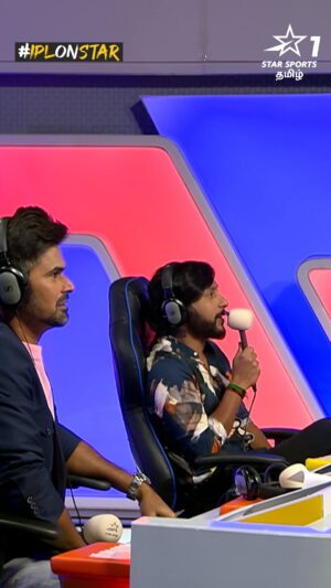 RJ Balaji Instagram - அம்பி தும்பியாக மாறிய தருணம் | RJ Balaji & Badri Fun Commentary 😎😆 

📺 தொடர்ந்து காணுங்கள் | TATA IPL 2024 | Rajasthan vs Bengaluru | Eliminator | Star Sports தமிழில்

#IPLOnStar