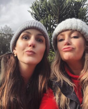 Rachael Carpani Instagram - Haaaaappy Merry Birthday to my Amazing little sis @georgiamaie_music ❤️❤️❤️🎉🎉🎉
*
Obviously our posing skills are genetic….although for someone so beautiful pls see 2nd slide …..and enjoy what I go through to get this beauty to actually “pose” for a pic 😂📸
*
Enjoy your next year beautiful one ….❤️❤️❤️ you are my little sis , a force to be reckoned with , and amazing mama , my bestie and the only person who can make me laugh until I can’t breathe 😁😆
*
Love you sis , Happy freakin Birthday ❤️🎉🥰
*
*
*
*
#happybirthday