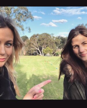 Rachael Carpani Instagram - Haaaaappy Merry Birthday to my Amazing little sis @georgiamaie_music ❤️❤️❤️🎉🎉🎉
*
Obviously our posing skills are genetic….although for someone so beautiful pls see 2nd slide …..and enjoy what I go through to get this beauty to actually “pose” for a pic 😂📸
*
Enjoy your next year beautiful one ….❤️❤️❤️ you are my little sis , a force to be reckoned with , and amazing mama , my bestie and the only person who can make me laugh until I can’t breathe 😁😆
*
Love you sis , Happy freakin Birthday ❤️🎉🥰
*
*
*
*
#happybirthday