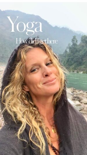 Rachel Hunter Instagram - Happy International Yoga Day - Gratitude to India 🇮🇳. This is a very fast glimpse into the start of what was a transformation . I had already been practicing yoga for sometime but once In India the knowledge from this divine Land & people became a continuous source of wisdom . This is through experience, and then embodiment. The entirety of yoga and then beyond to the astrology, the temples,Ayurveda all connected and part of a divine system, for now temples is where I now spend much of my time the energy within. 
continuously learning through the hard times, for me this is where the teacher is, then the rise of wisdom is able to come once there is a transmutation through  the experience. 
Yoga - Unity 
Meditation 
Asana
Kriya 
mudra 
Mantra
Dharana 
Satya …
 The entry points are endless , the philosophy, this ancient practice has been an incredible guide for me. This video is a bit messy but  I had been practicing  yoga before I went to train for 12 years , little did I know the endless ways to practice . India - you gifted us an incredible Wisdom Box of Tools for life
🧡🇮🇳🪷🧡

Mum - this is for you 🙏🏼🤍🕊️ last three weeks I asked you what you regretted. This I I listened and here I am . 🙏🏼

#india #yoga #internationalyogaday #incredibleindia
